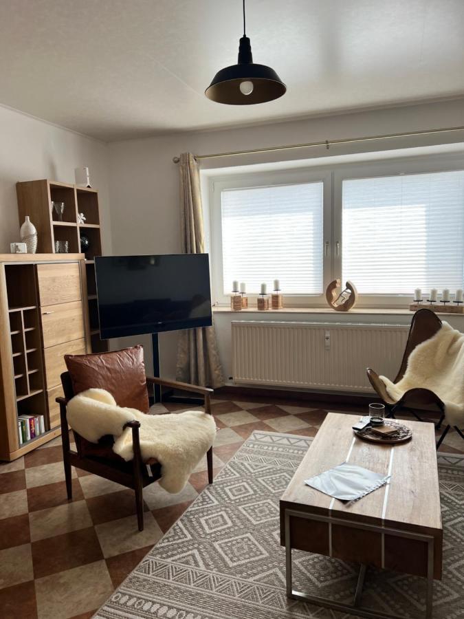 Sehr Schoene Wohnung,Komplett Neu Eingerichtet Limabach - Oberfrohna Kültér fotó